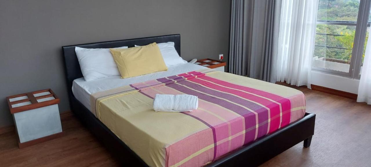Jays Guest - Rajagiriya Colombo Hotell Exteriör bild