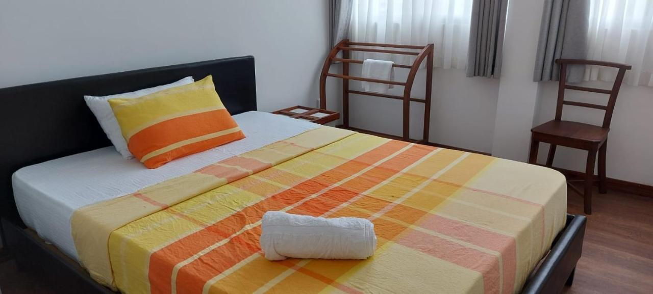 Jays Guest - Rajagiriya Colombo Hotell Exteriör bild