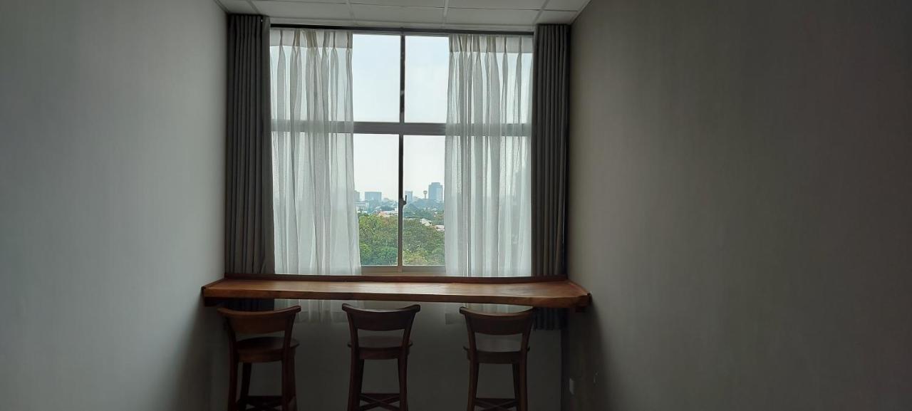 Jays Guest - Rajagiriya Colombo Hotell Exteriör bild